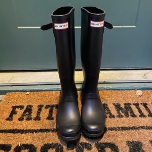 Tall Hunter Boots- Black